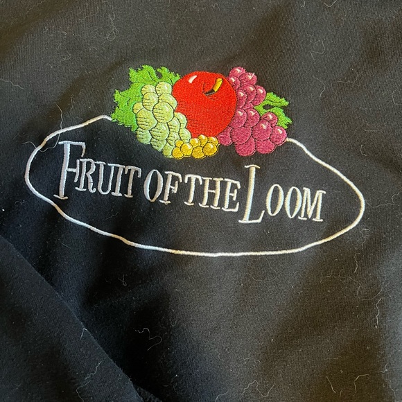 Fruit of the Loom Cropped Sweatshirt - Picture 2 of 5